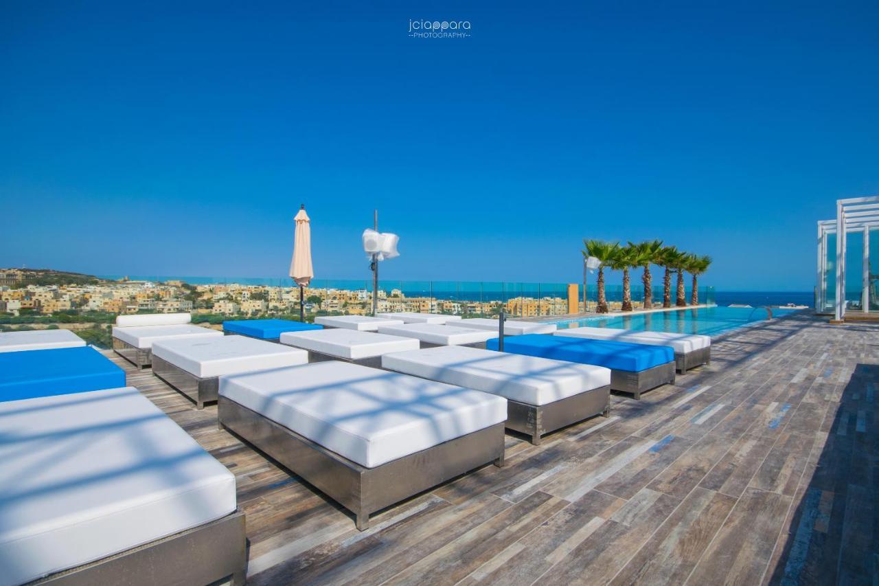 H & - Adults Only San Ġiljan